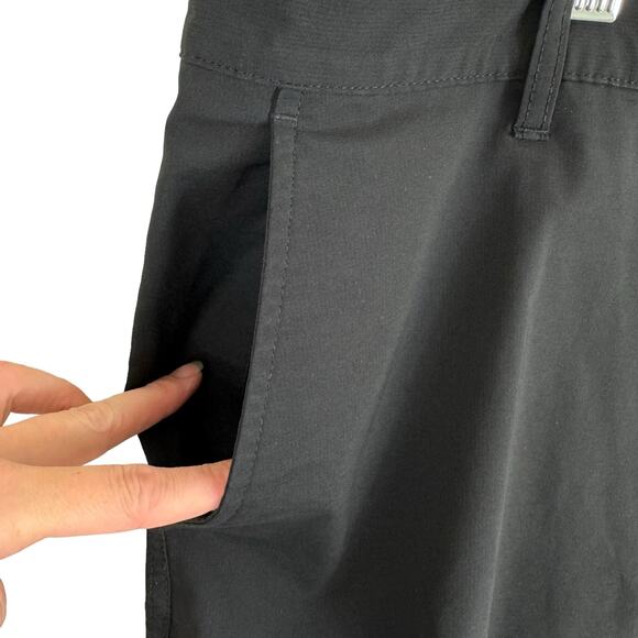 Chaps Black Lightweight Athletic Golf Shorts Zippered Pockets Men's Size 42 - Picture 3 of 6